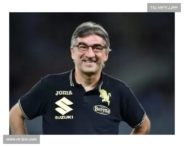 罗马前锋多夫比克破门后伤退，主帅调整阵容应对危机